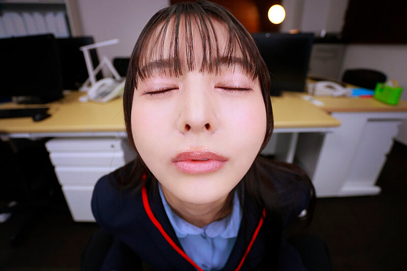 【VR】【8K】超美形女上司からの深夜SEX残業命令！ずぅ～っと見つめられながら焦らしの射精管理をされつづける日々に僕は気が狂いそうです 幸村泉希 サンプル画像6