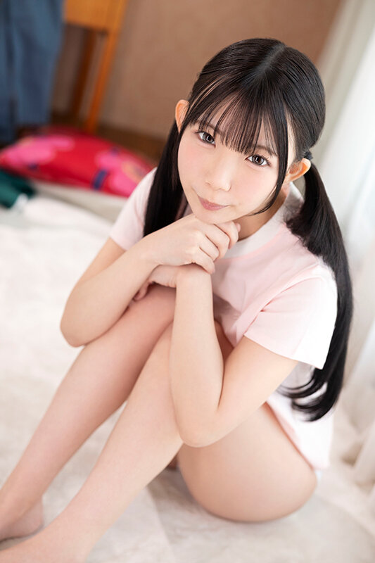 【VR】幼くて、愛嬌いっぱいの近所の女の子に懐かれて…小ぶりでツルツルの無毛マ〇コにしつこく精液を搾り取られてしまいました。 サンプル画像2