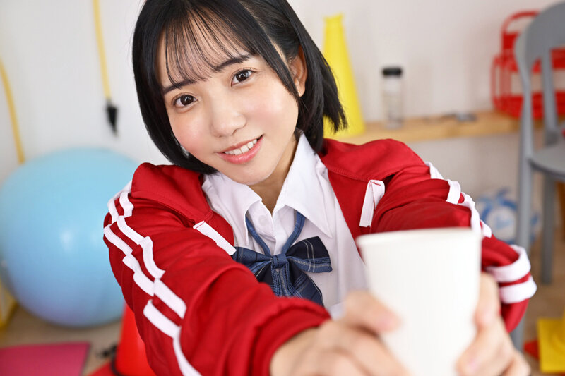 【VR】【8K】強豪サッカー部の後輩マネージャーは 【おマ〇コくぱぁ】させて全力応援いいなり肉オナホ 美咲音 サンプル画像2