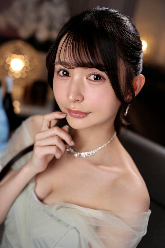 【VR】これぞ8K！顔面特化アングルVR ～顔面偏差値が高いラウンジ嬢と最後の濃厚不倫SEX～ 幸村泉希 サンプル画像4
