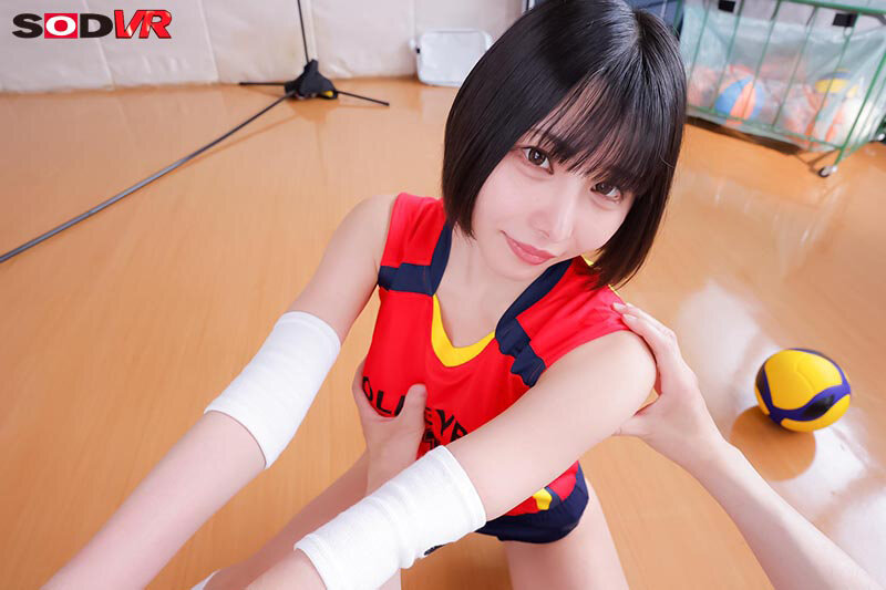 【VR】【8K】女子バレー部の生徒と先っぽ3cmの空気イス特訓！！ケツ肉がプルプル我慢できずニュルっと合体。あまりの刺激に暴走ピストン杭打ち騎乗位！！ 藤崎そあ サンプル画像14