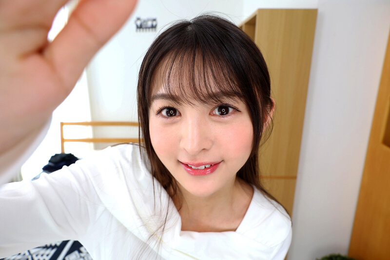 【VR】【8K】突然始まった過保護過ぎるイトコの姉ちゃんとの2人暮らし 朝から晩まで、勃起→即射精の世話焼きオナサポ生活 幸村泉希 サンプル画像3